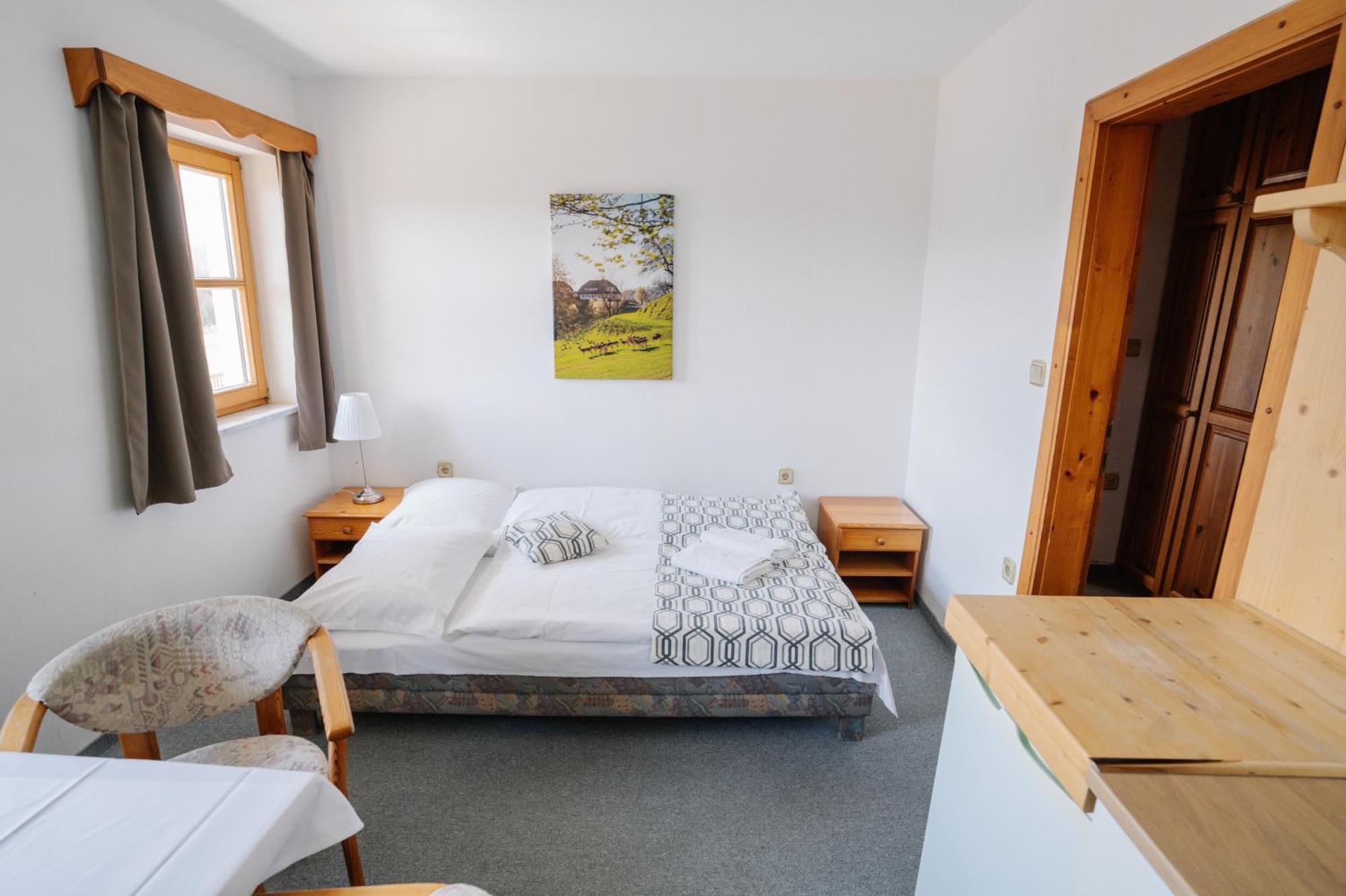 Guesthouse Jelenov Greben Подчетртек Экстерьер фото