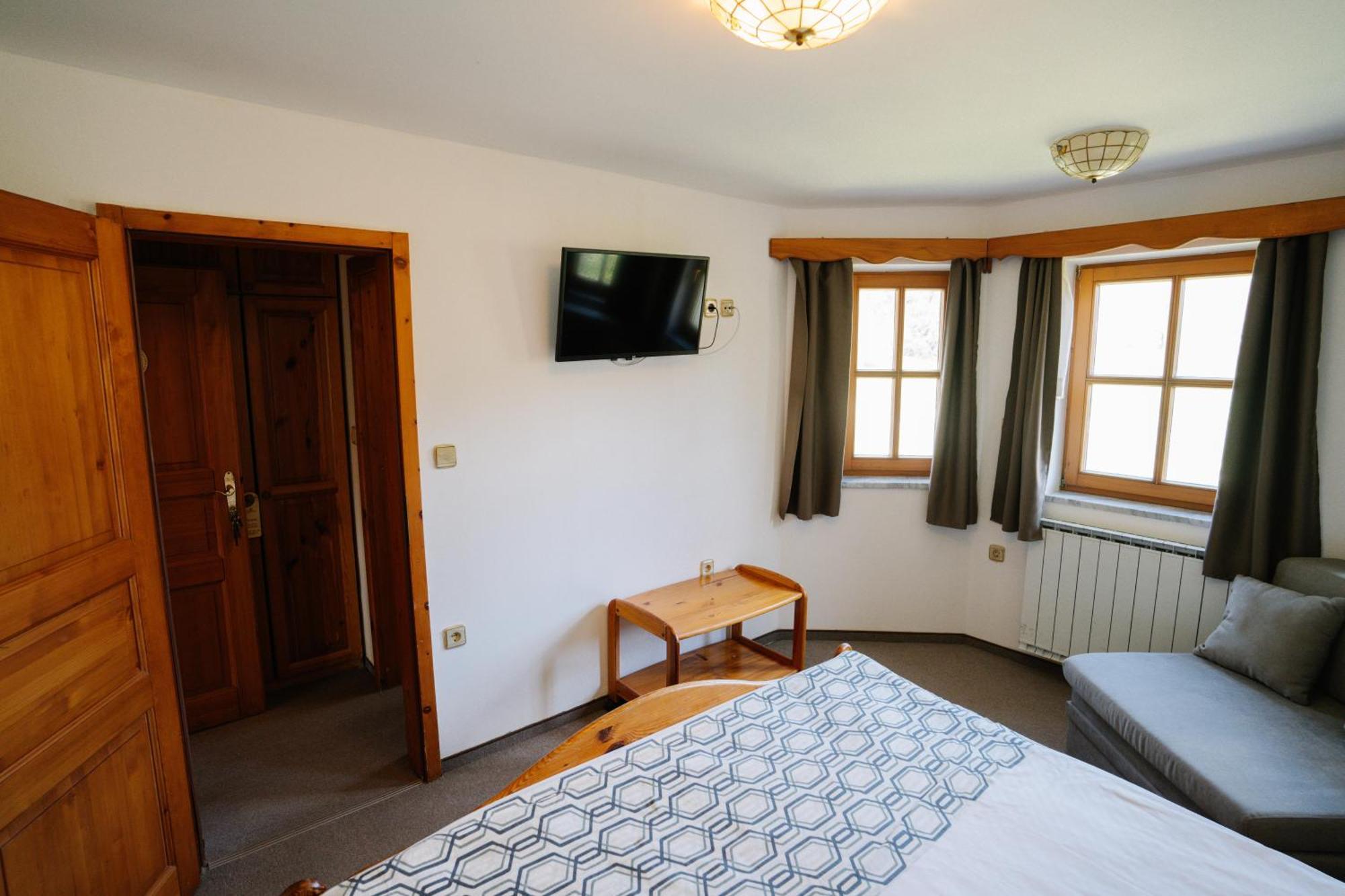 Guesthouse Jelenov Greben Подчетртек Экстерьер фото